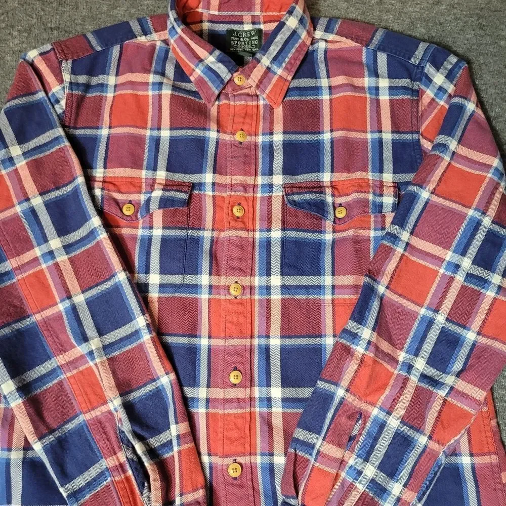 J. Crew Shirt Men Large Blue Red Plaid Sporting Goods Flannel Work Long Sleeve